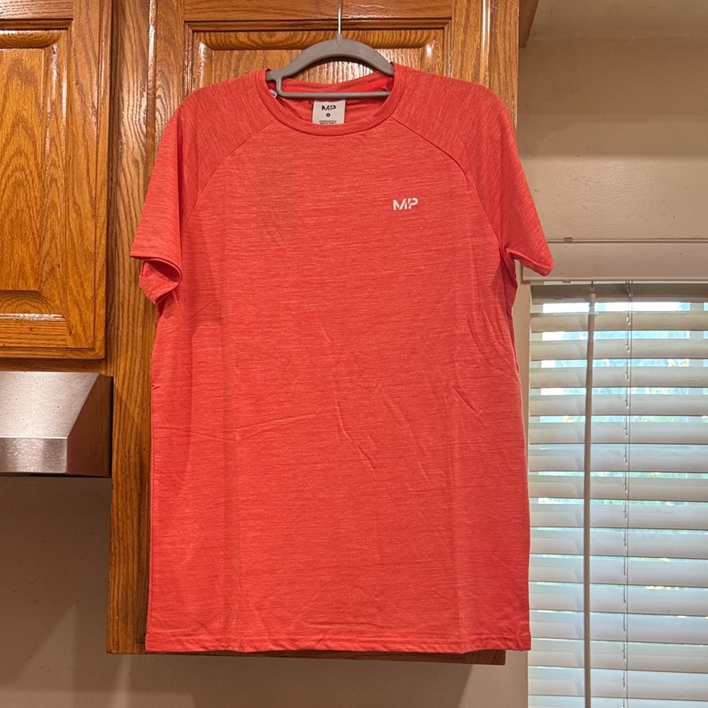 NWT Men's MyProtein Orange Workout Tee size SMALL (36-38)
